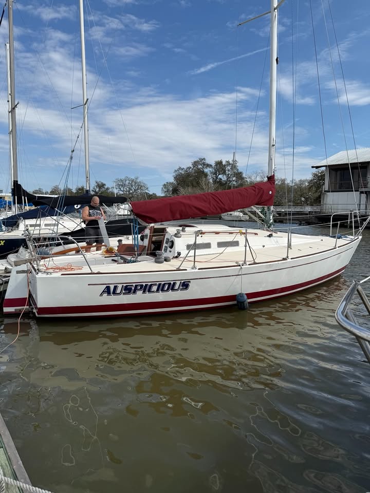 1981 J/Boats J/30 – "Auspicious"