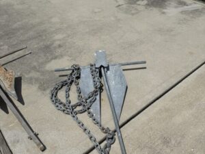 Danforth 35 lb anchor with galvanized chain detail