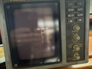 Furuno FCV-582 color video sounder dual frequency used good condition